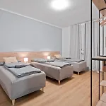 Haus Ysenburg - In Zentraler Lage - Kostenfreies Parken In Der Naehe - Sehr Gute Anbindung An Oeffentliche Verkehrsmittel * 卡塞尔