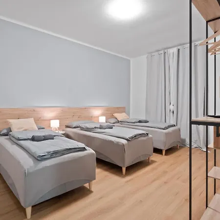 Haus Ysenburg - In Zentraler Lage - Kostenfreies Parken In Der Naehe * Kassel